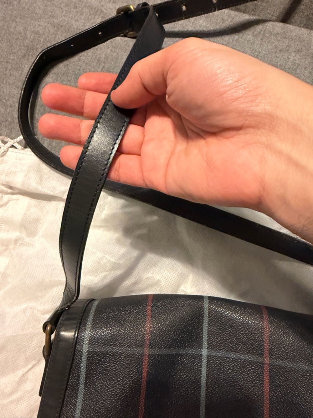 Vintage Burberrys of London Crossbody Bag – Nova Check Leather - Picture 13 of 13